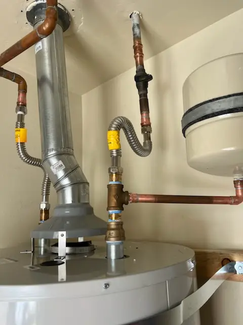 Water heater installation and plumbing repair in Northwest Hills - Far West